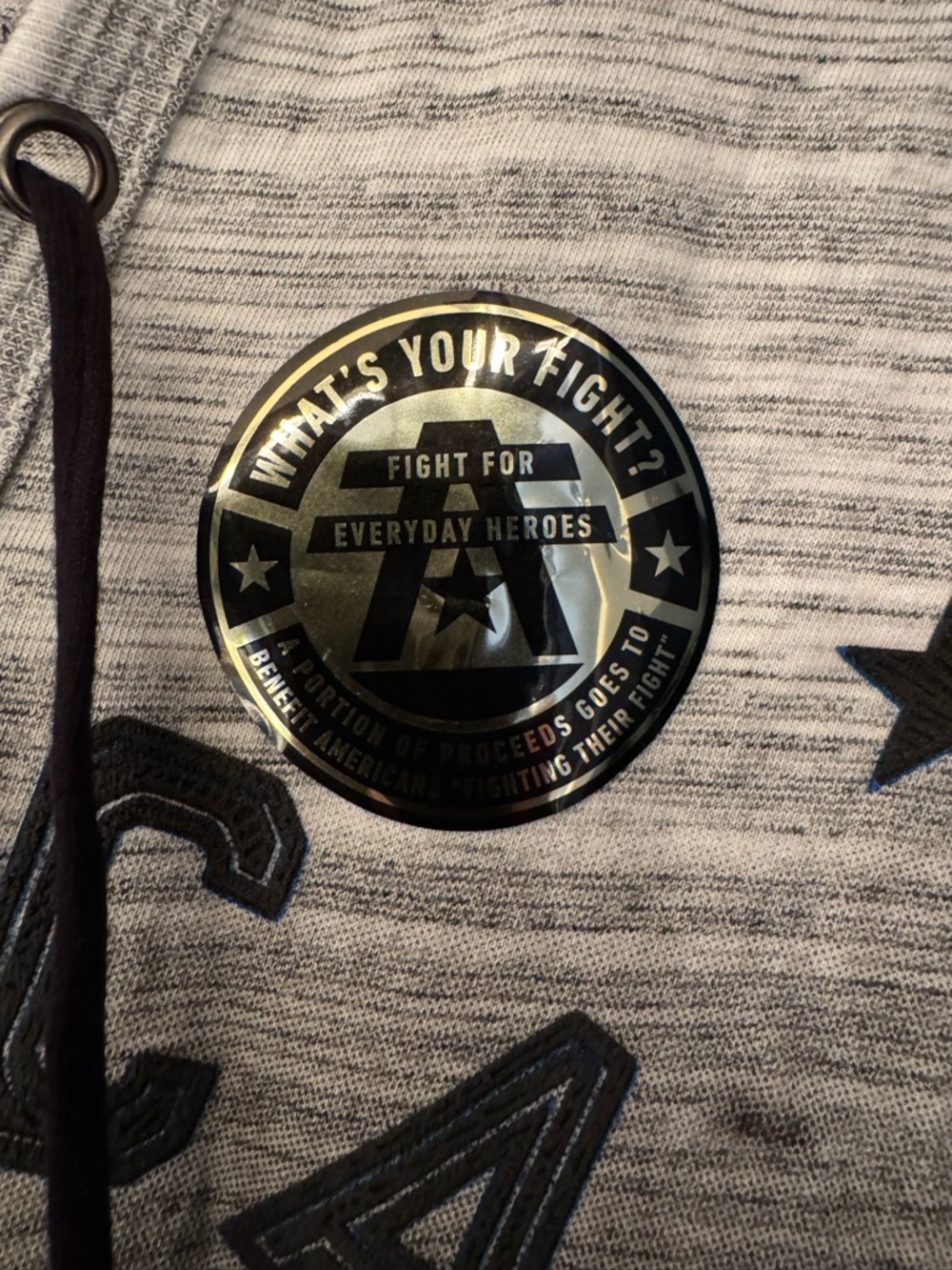 American Fighter College Park T-Shirt Striped Women’s Gray & Black Size Medium - Picture 11 of 14